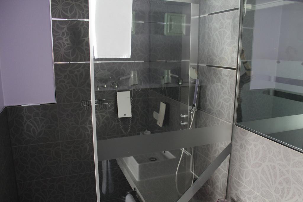 Amiga Hotel Muenchen Messe Εξωτερικό φωτογραφία